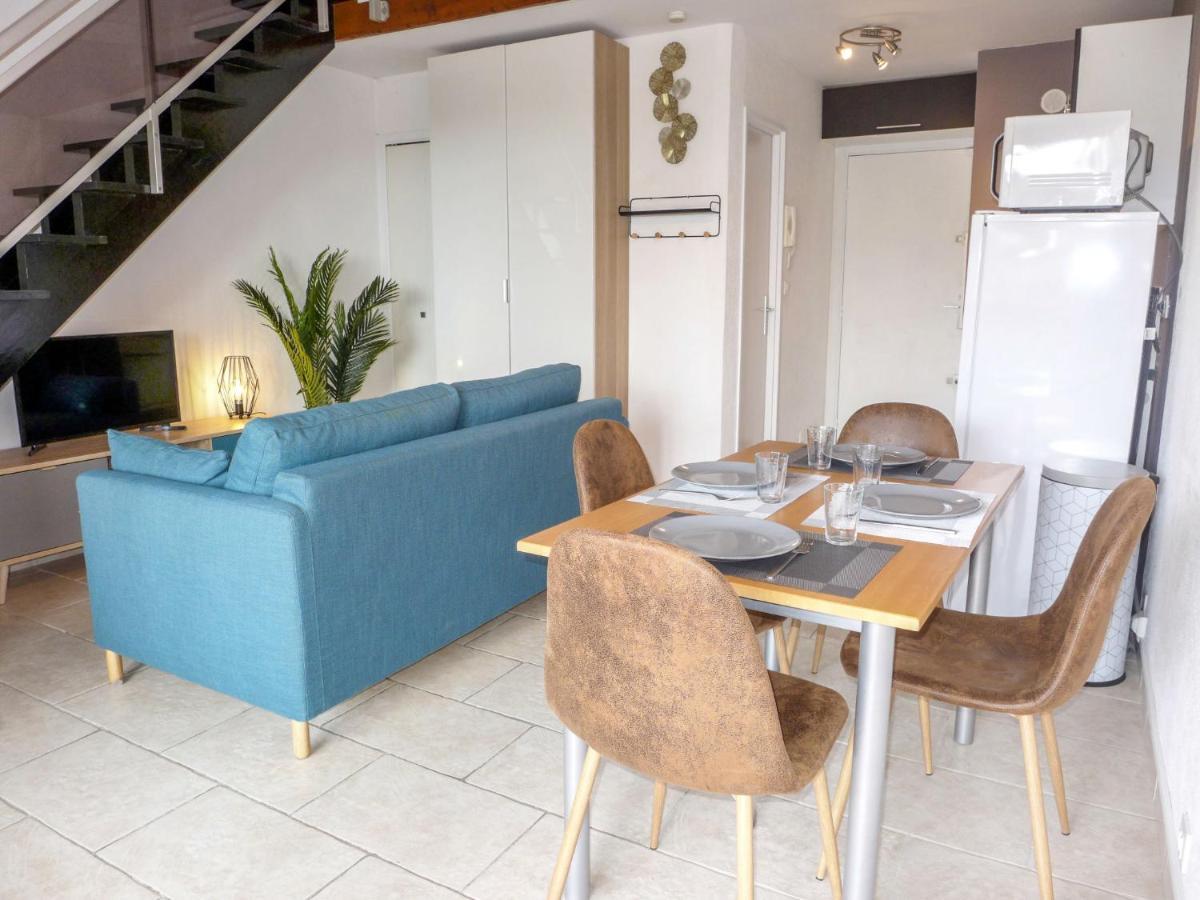 Studio Les Caroubiers-1 By Interhome Saint Aygulf Ngoại thất bức ảnh